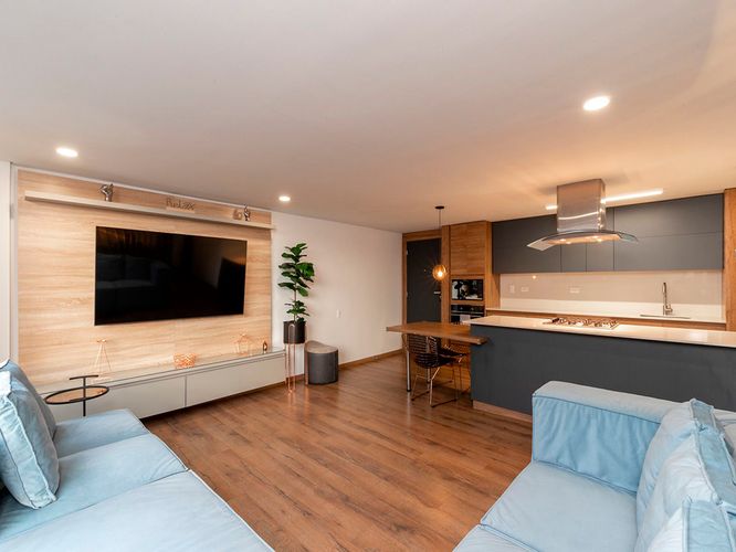 Apartamento de 2 alcobas en venta en El Poblado, Medellín, 90 m² · foto 4 de 20