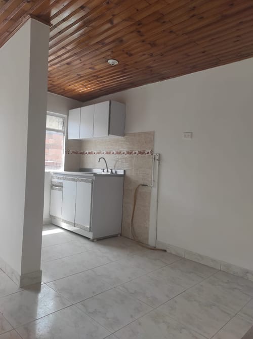 Casa de 5 alcobas en venta en San Antonio De Padua, Bogotá, 283 m² · foto 13 de 20