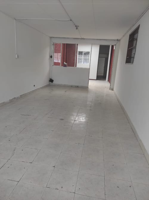 Casa de 5 alcobas en venta en San Antonio De Padua, Bogotá, 283 m² · foto 15 de 20