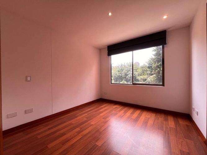 Apartamento de 3 alcobas en arriendo en El Poblado, Medellín, 215 m² · foto 13 de 20