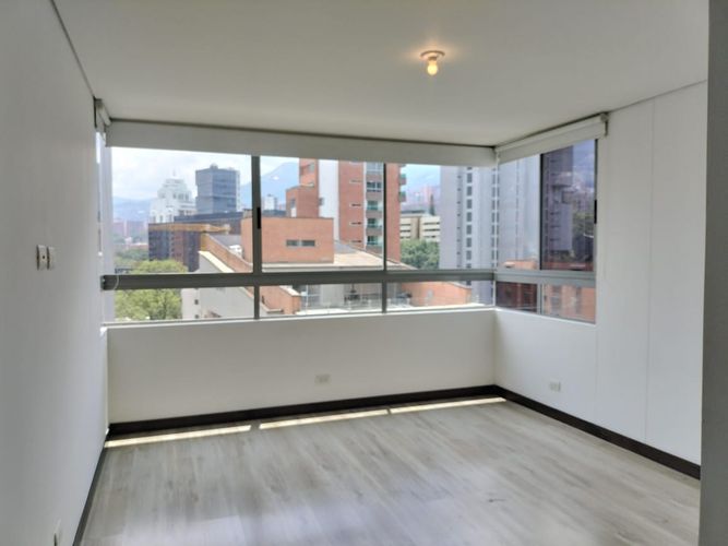 Apartamento de 3 alcobas en arriendo en El Poblado, Medellín, 160 m² · foto 12 de 17