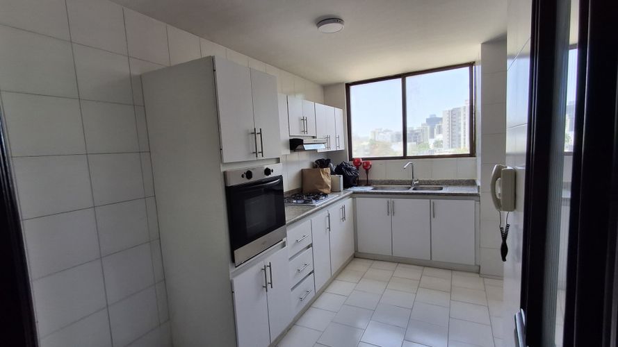Apartamento de 3 alcobas en venta en Altos Del Prado, Barranquilla, 150 m² · foto 6 de 20