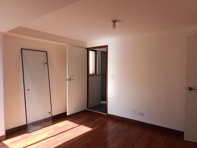 Apartamento de 3 alcobas en arriendo en El Poblado, Medellín, 200 m² · foto 14 de 18