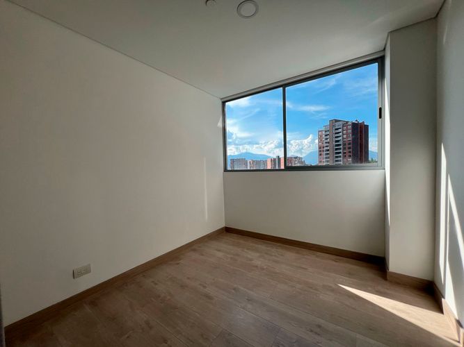 Apartamento de 2 alcobas en arriendo en Cumbres, Envigado, 87 m² · foto 10 de 16