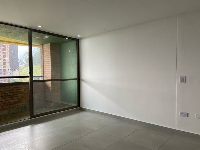 Apartamento de 3 alcobas en arriendo en Vegas De La Doctora, Sabaneta, 110 m² · foto 4 de 19
