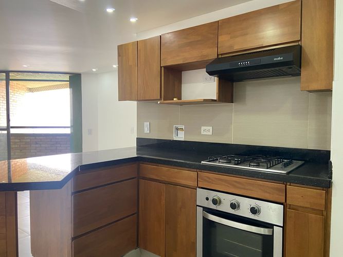 Apartamento de 3 alcobas en arriendo en Vegas De La Doctora, Sabaneta, 110 m² · foto 9 de 19