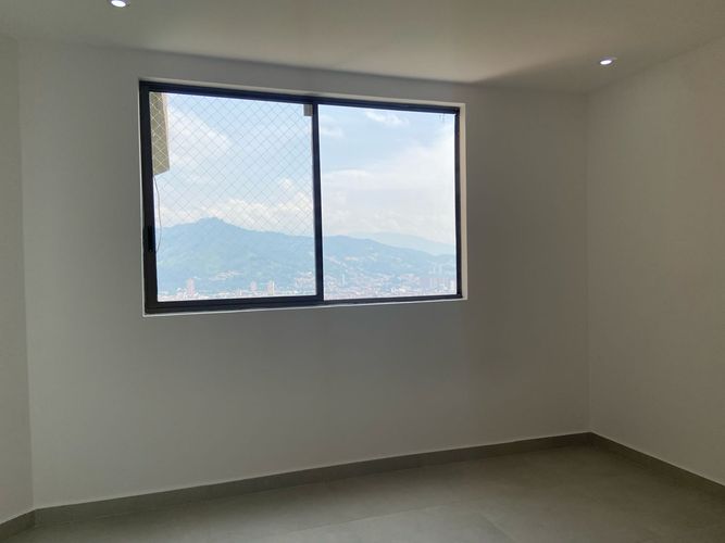 Apartamento de 3 alcobas en arriendo en Vegas De La Doctora, Sabaneta, 110 m² · foto 11 de 19