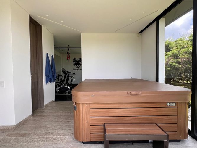 Casa de 5 alcobas en venta en Llano Grande, Rionegro, 800 m² · foto 16 de 19