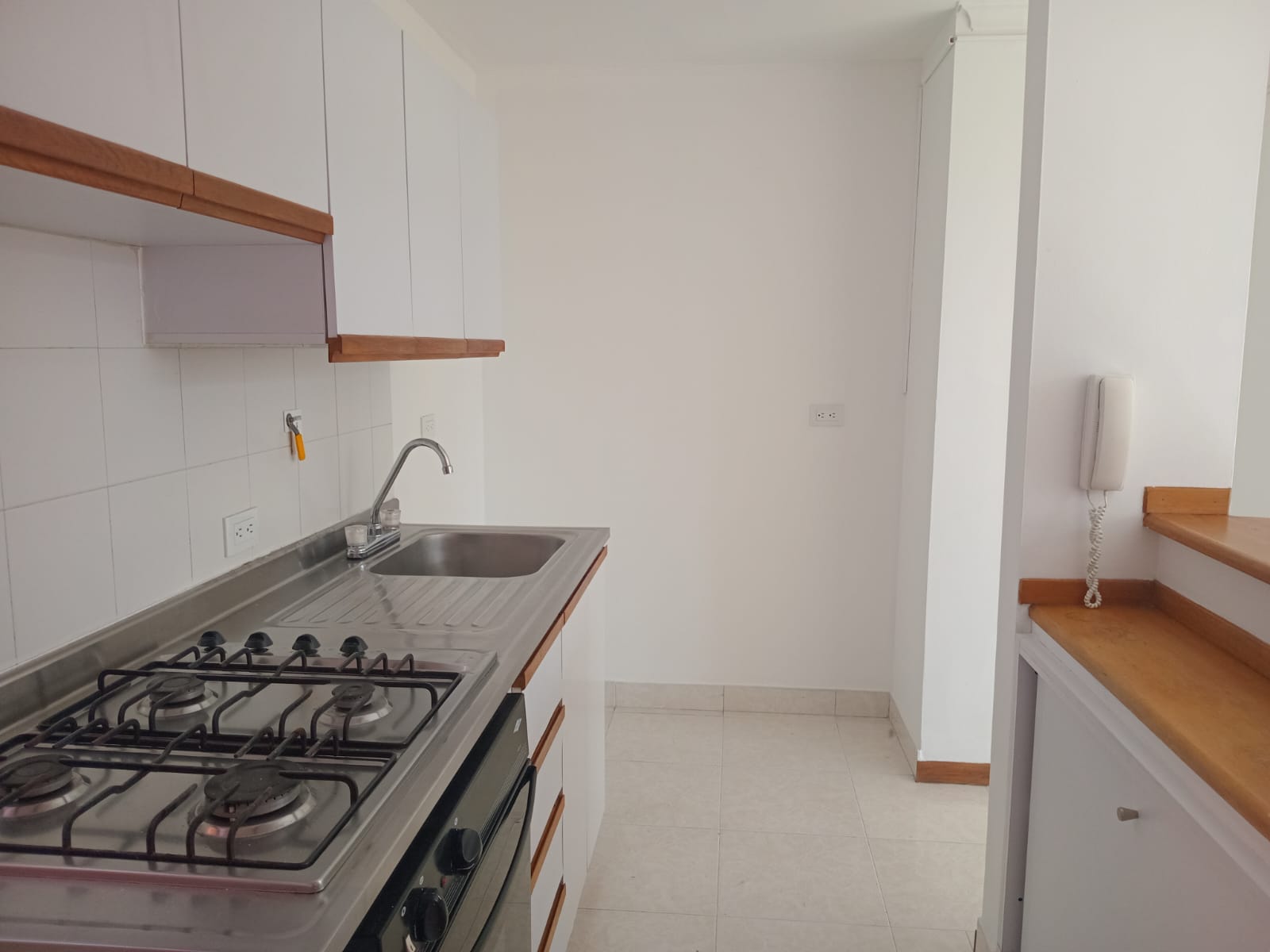 Apartamento en venta en El Poblado, Medellín · foto 6 de 15