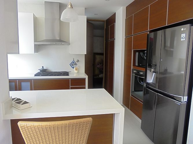 Apartamento de 3 alcobas en arriendo en El Poblado, Medellín, 188 m² · foto 8 de 17
