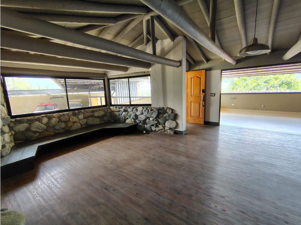 Apartamento en arriendo en La Esmeralda, Envigado · foto 5 de 13