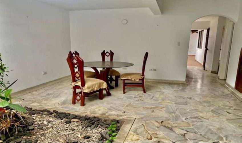 Casa de 4 alcobas en venta en Cristales, Cali, 312 m² · foto 7 de 14