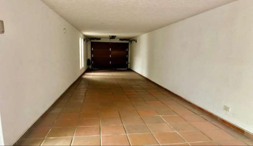 Casa de 4 alcobas en venta en Cristales, Cali, 312 m² · foto 13 de 14