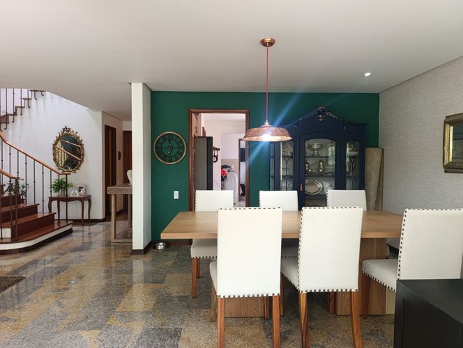 Casa de 3 alcobas en venta en El Poblado, Medellín, 256 m² · foto 5 de 20