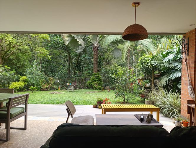 Casa de 3 alcobas en venta en El Poblado, Medellín, 256 m² · foto 18 de 20