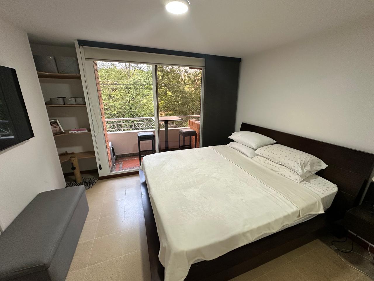 Apartamento en venta en El Poblado, Medellín · foto 5 de 11