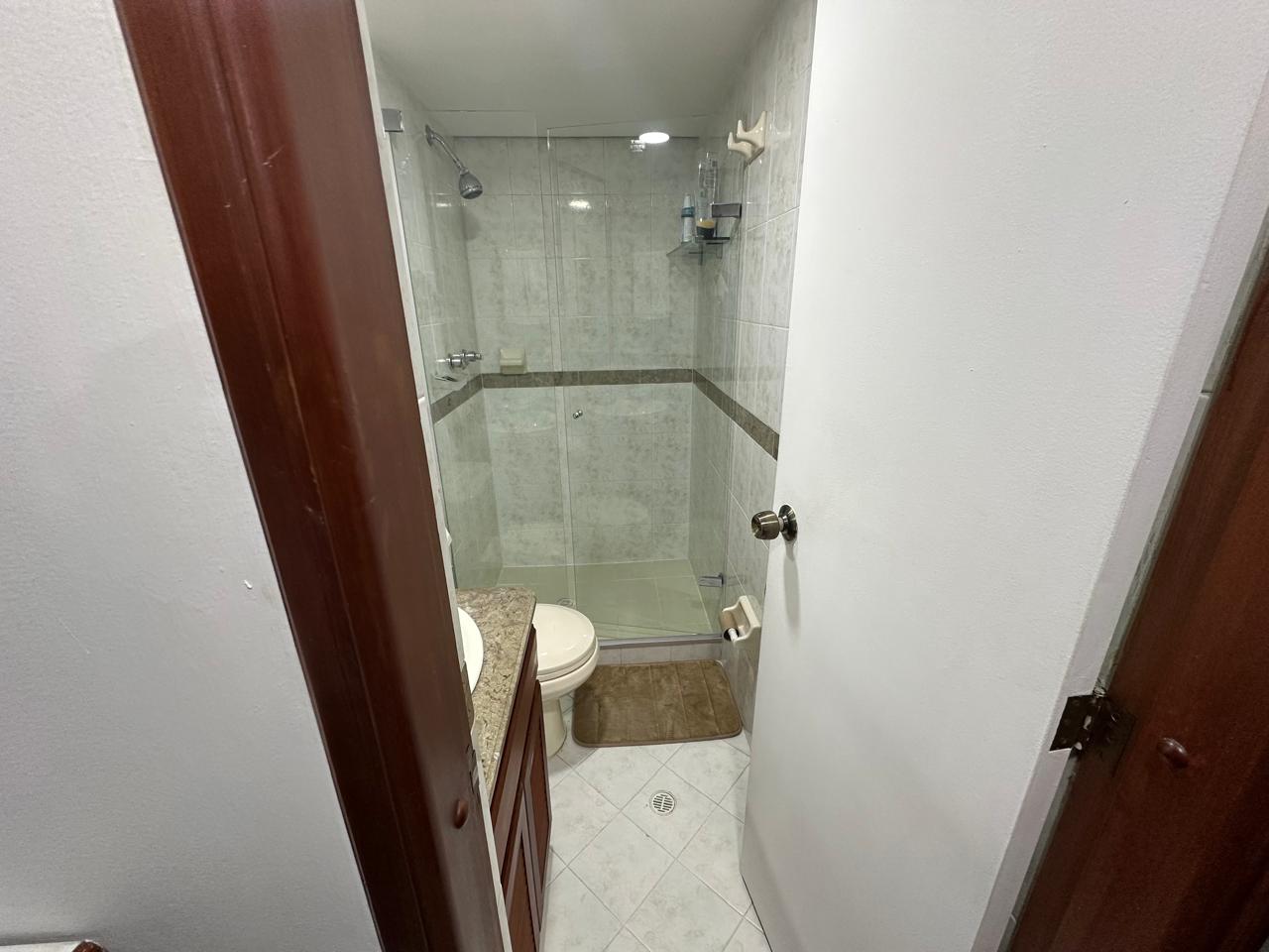 Apartamento en venta en El Poblado, Medellín · foto 8 de 11