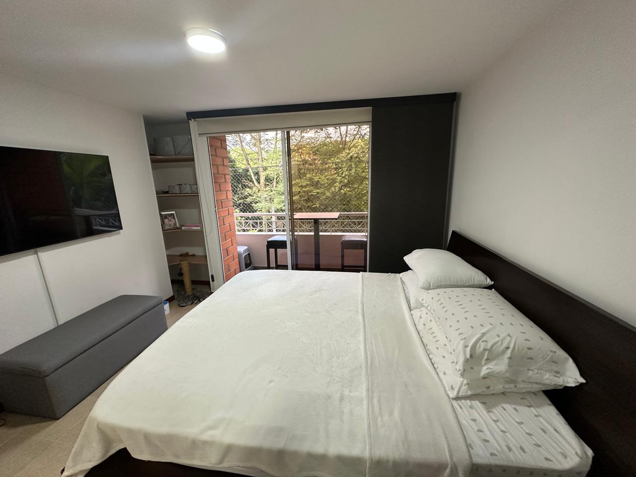 Apartamento en venta en El Poblado, Medellín · foto 10 de 11