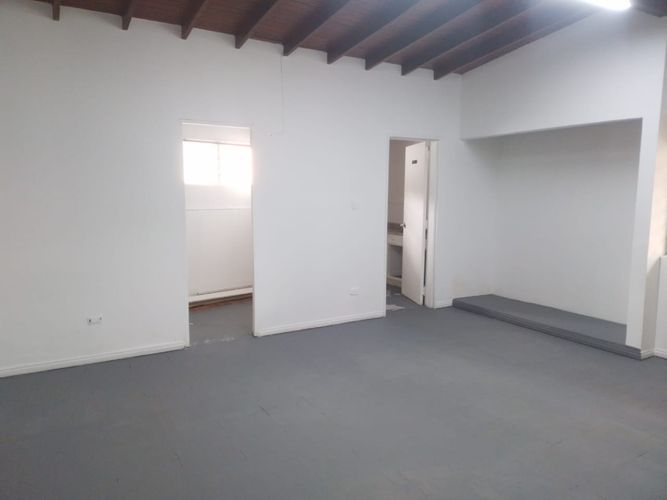 Oficina en arriendo en El Poblado, Medellín, 60 m² · foto 2 de 14