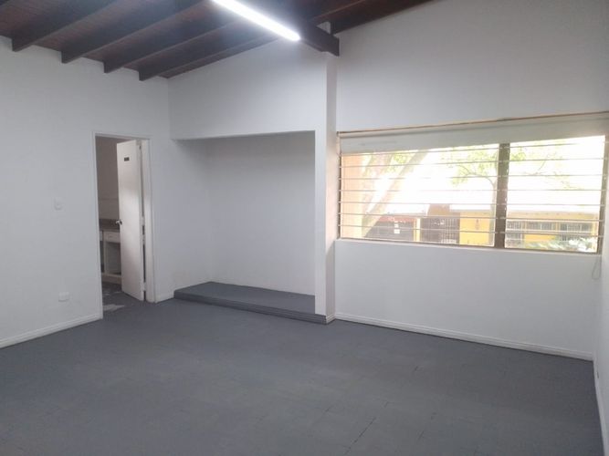 Oficina en arriendo en El Poblado, Medellín, 60 m² · foto 5 de 14