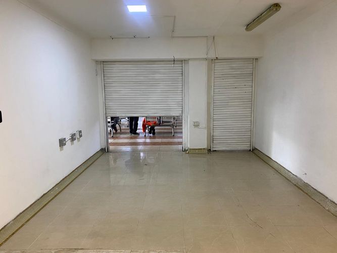 Local en arriendo en El Poblado, Medellín, 30 m² · foto 6 de 13