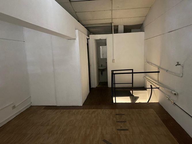 Local en arriendo en El Poblado, Medellín, 30 m² · foto 12 de 13