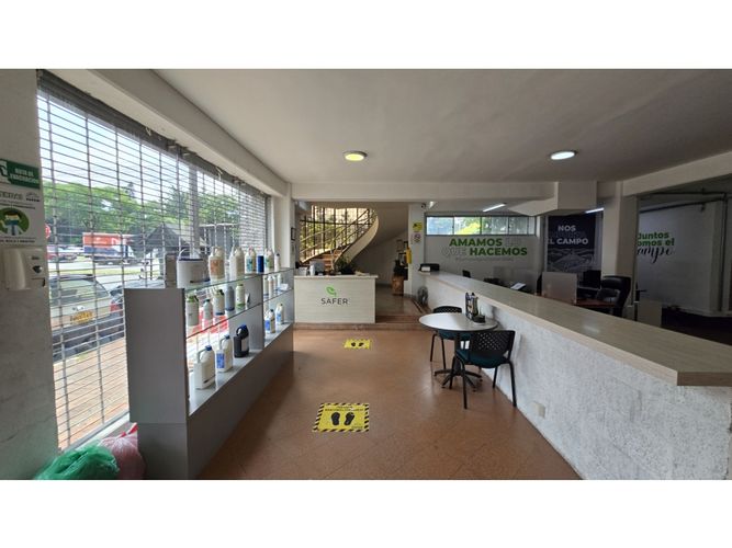 Bodega en arriendo en El Poblado, Medellín, 400 m² · foto 14 de 19