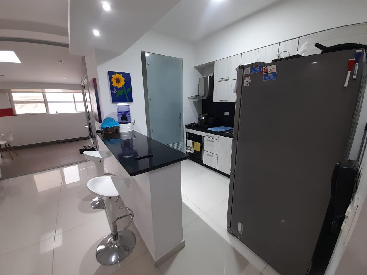Apartamento en venta en Pinares, Pereira · foto 5 de 21