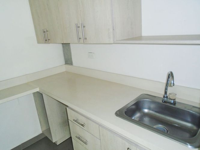 Oficina en venta en El Poblado, Medellín, 81 m² · foto 13 de 14