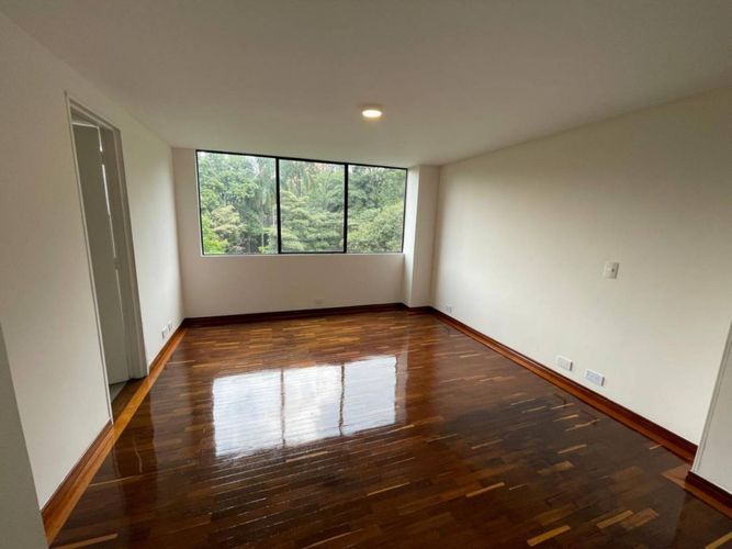 Apartamento de 3 alcobas en arriendo en Loma Del Campestre, Medellín, 135 m² · foto 9 de 24