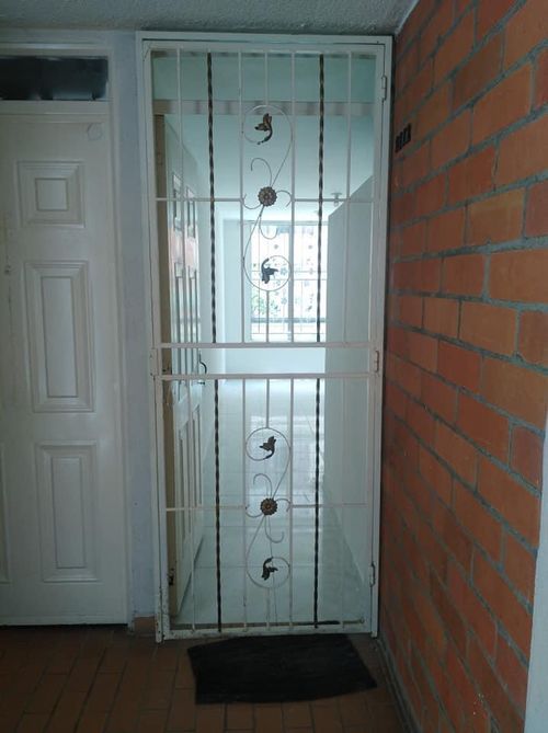 Apartamento de 3 alcobas en venta en Co. Miraflores, Piedecuesta, 55 m² · foto 9 de 15