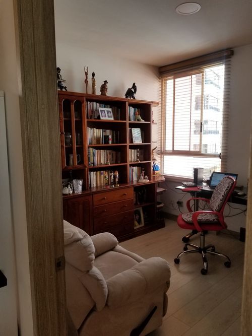 Apartamento de 4 alcobas en venta en Santa Teresita, Cali, 146 m² · foto 14 de 23