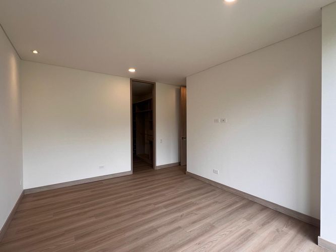 Apartamento de 2 alcobas en arriendo en El Porvenir, Rionegro, 145 m² · foto 7 de 15