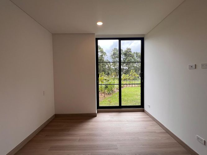 Apartamento de 2 alcobas en arriendo en El Porvenir, Rionegro, 145 m² · foto 8 de 15