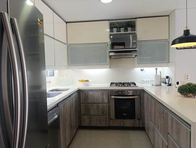 Apartamento de 2 alcobas en arriendo en El Poblado, Medellín, 122 m² · foto 6 de 20