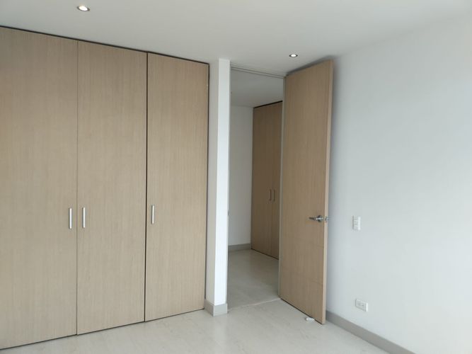 Apartamento de 3 alcobas en arriendo en El Poblado, Medellín, 120 m² · foto 8 de 15