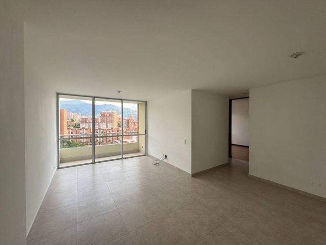 Apartamento de 2 alcobas en arriendo en El Esmeraldal, Medellín, 65 m² · foto 10 de 24