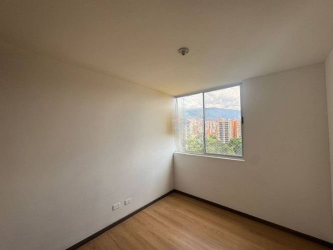 Apartamento de 2 alcobas en arriendo en El Esmeraldal, Medellín, 65 m² · foto 12 de 24