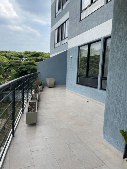 Apartamento de 4 alcobas en venta en Cuarto De Legua - Guadalupe, Cali, 130 m² · foto 4 de 24