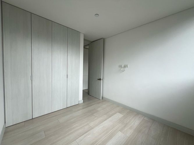 Apartamento de 2 alcobas en arriendo en Cumbres, Envigado, 85 m² · foto 7 de 20