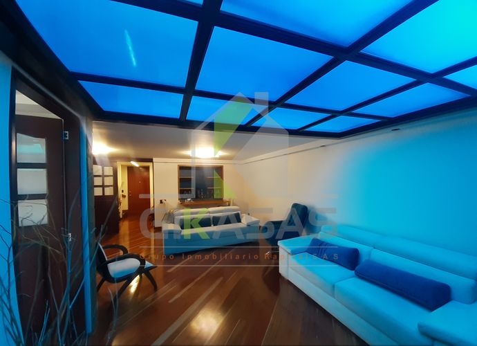 Casa en venta en Engativá, Bogotá · foto 3 de 24
