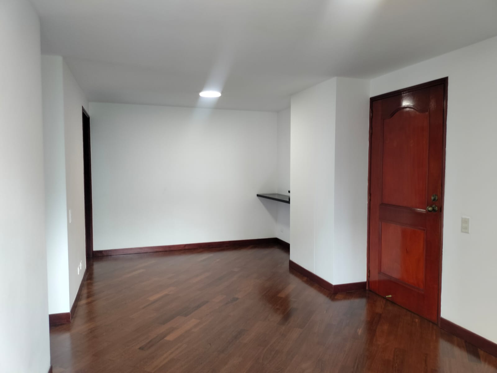 Apartamento en arriendo en El Poblado, Medellín · foto 4 de 15