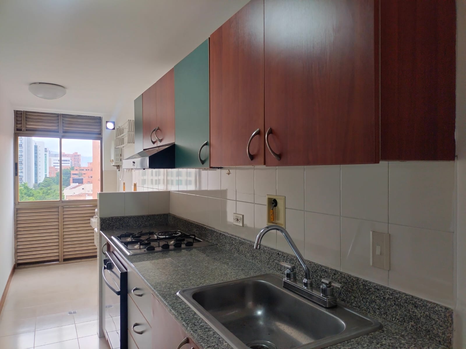 Apartamento en arriendo en El Poblado, Medellín · foto 7 de 15