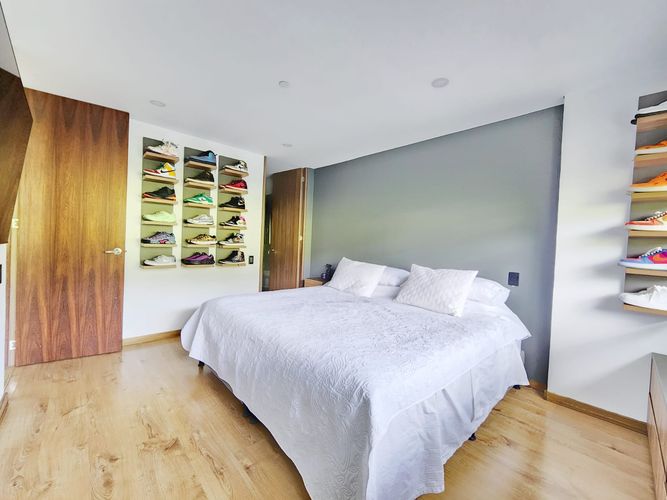 Apartaestudio en venta en Loma Del Escobero, Envigado, 79 m² · foto 10 de 16