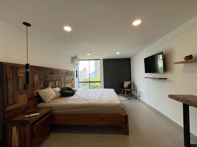 Apartamento de 3 alcobas en venta en El Poblado, Medellín, 195 m² · foto 8 de 17