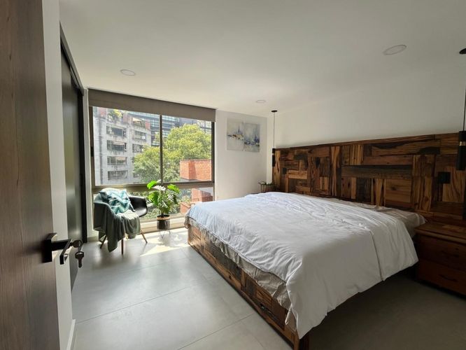 Apartamento de 3 alcobas en venta en El Poblado, Medellín, 195 m² · foto 10 de 17