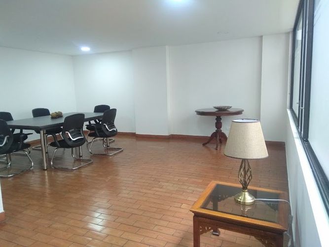 Apartamento de 4 alcobas en venta en Santa Barbara Occidental, Bogotá, 172 m² · foto 14 de 17