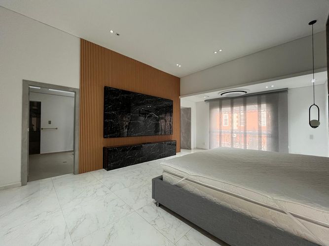 Casa de 4 alcobas en venta en El Poblado, Medellín, 600 m² · foto 14 de 20