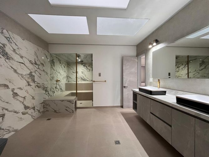 Casa de 4 alcobas en venta en El Poblado, Medellín, 600 m² · foto 16 de 20