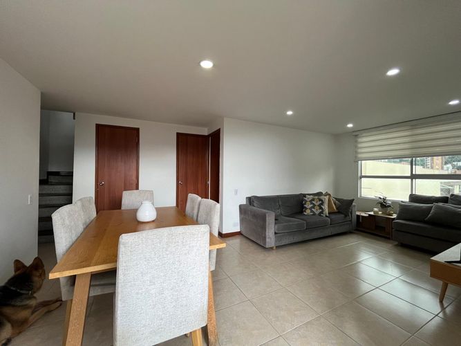 Apartamento de 3 alcobas en venta en El Poblado, Medellín, 140 m² · foto 2 de 20